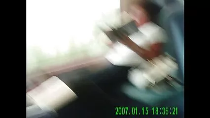 גבר שחור חזק קורע סרטי סקס חינם לצפייה ישירה את הילדה בכל הסדקים.