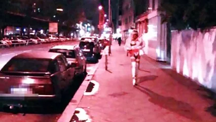 האח השובב לש את החור האנאלי של אחותו סרטי סקס לצפייה חינם הצעירה.