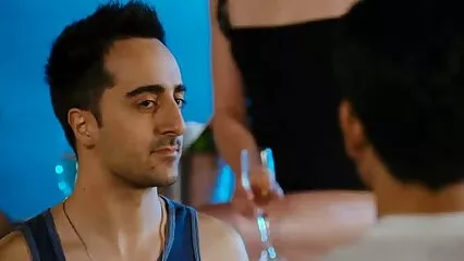 בלונדינית מדהימה מבזיקה את סרטי פורנו לצפייה ישירה בחינם הציצים המקסימים שלה.